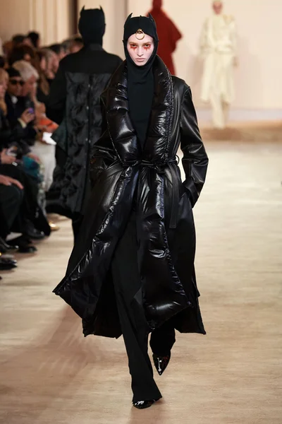 Look 45